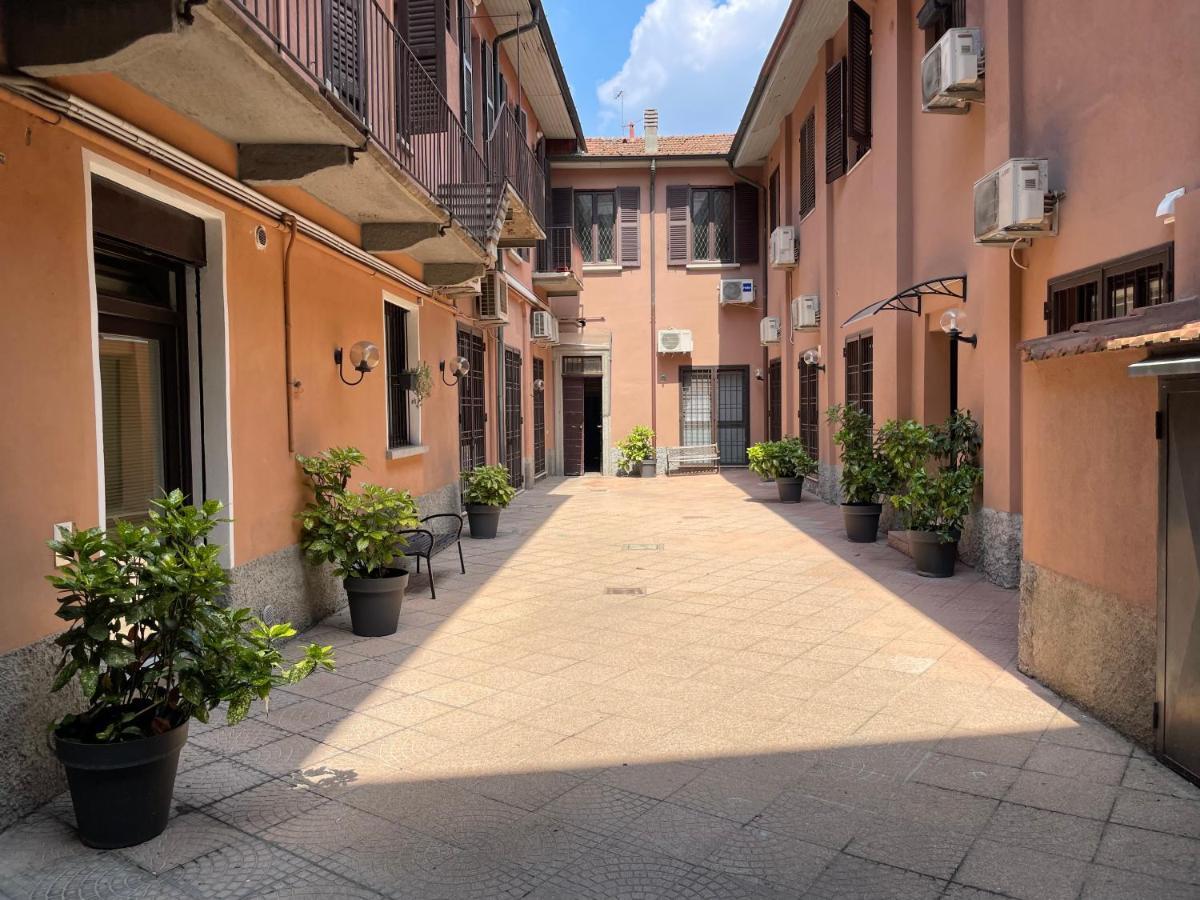 Ferienwohnung Corte Del 6 - Cozy Modern Flat Mailand Exterior foto